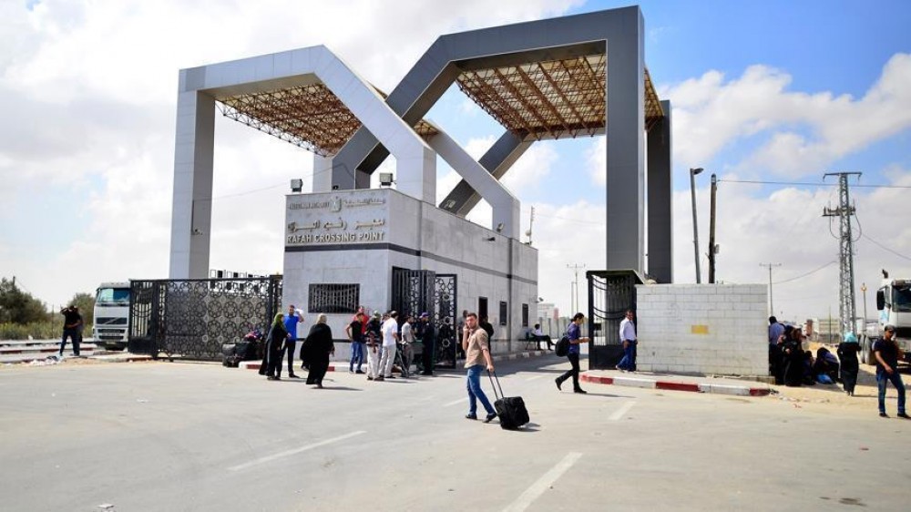 غزة: كشف المسافرين وآلية السفر عبر معبر رفح غداً
