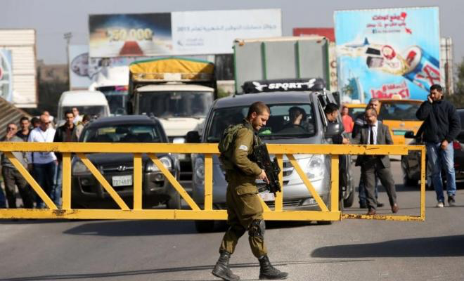 الاحتلال يواصل فرض حصاره على عدة مناطق في القدس