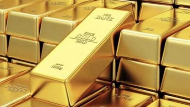 الذهب يرتفع بدعم نزول الدولار ويتجه لأفضل أداء في 7 أسابيع