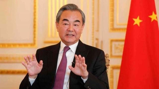 وزير الخارجية الصيني: عدم وجود حل عادل للقضية الفلسطينية هو السبب الرئيس في تدهور الأوضاع