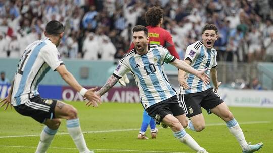 مونديال قطر 2022.. ميسي يقود الأرجنتين للفوز على المكسيك