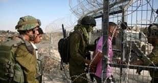 الاحتلال الإسرائيلي يعتقل 4 شبان شرق غزة