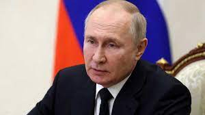 بوتين: مئات الصواريخ الروسية الجوابية ستمحو العدو المهاجم لحظة قيامه بالاعتداء