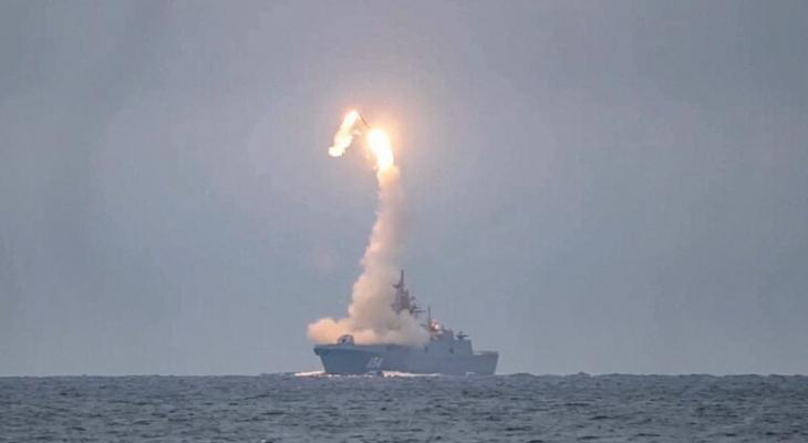 روسيا تسلح سفنها بصواريخ فرط الصوتية