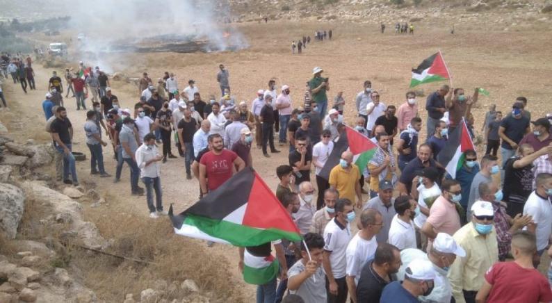 نابلس.. إصابة 7 مواطنين بالرصاص والعشرات بالاختناق خلال قمع الاحتلال الإسرائيلي مسيرة سلمية