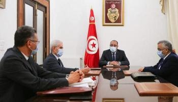 رئيس الحكومة التونسية يعفي وزير الداخلية من مهامه