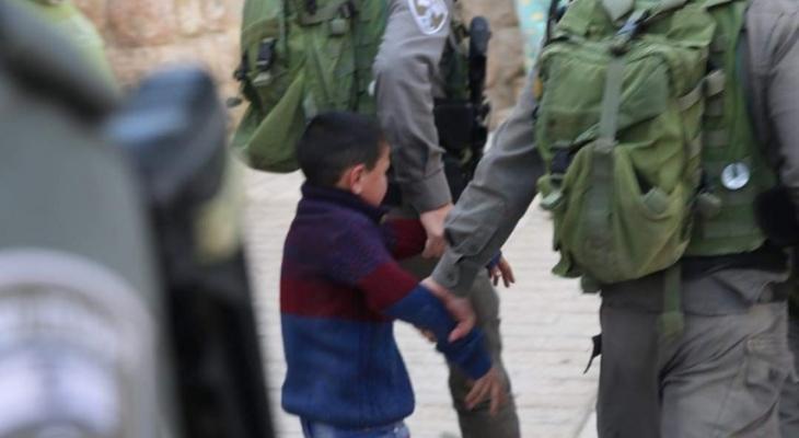 قوات الاحتلال تعتقل طفلا جنوب بيت لحم