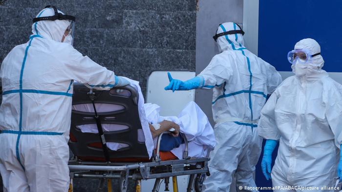 وزارة الصحة: 6 وفيات و1240 إصابة جديدة بفيروس كورونا و362 حالة تعاف