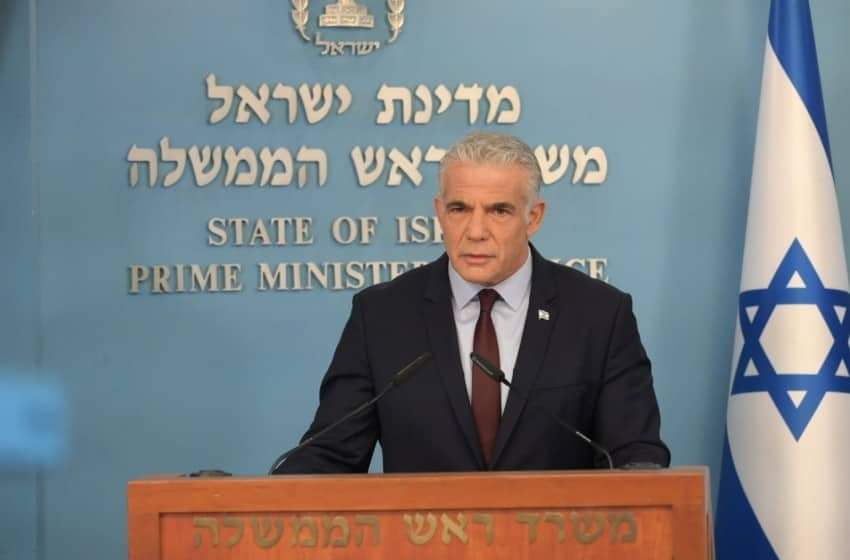 رئيس وزراء الاحتلال يوجّه تحذيرا للإسرائيليين في نابلس