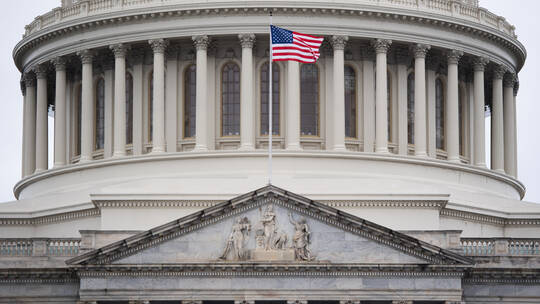 الكونغرس الأمريكي يطالب روسيا بالإفراج عن مواطنين أمريكيين