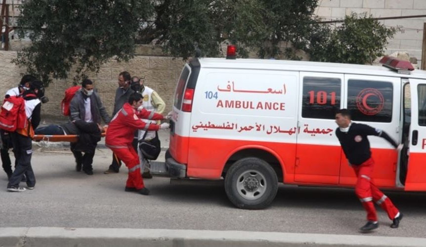 بيت لحم.. إصابة عدد من طلبة تقوع بالاختناق جراء اطلاق الاحتلال قنابل الغاز في محيط مدرستهم