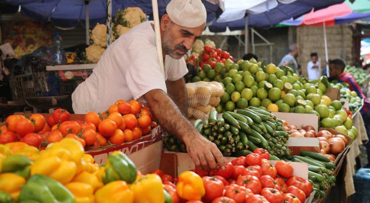 تعرف على أسعار الدجاج واللحوم والخضراوات بغزة اليوم الخميس