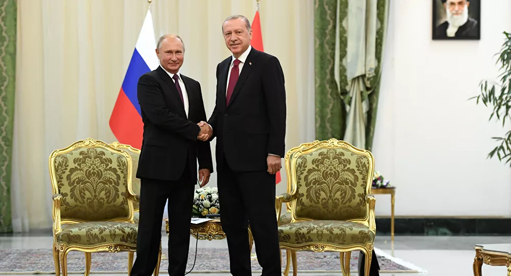بوتين يأمل في مساهمة تركيا بشكل بناء لتهدئة الصراع في قره باغ