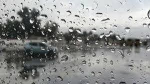 الطقس:  سقوط أمطار متفرقة