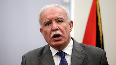المالكي يصل القاهرة لتمثيل فلسطين في الاجتماع الاستثنائي لوزراء الخارجية العرب