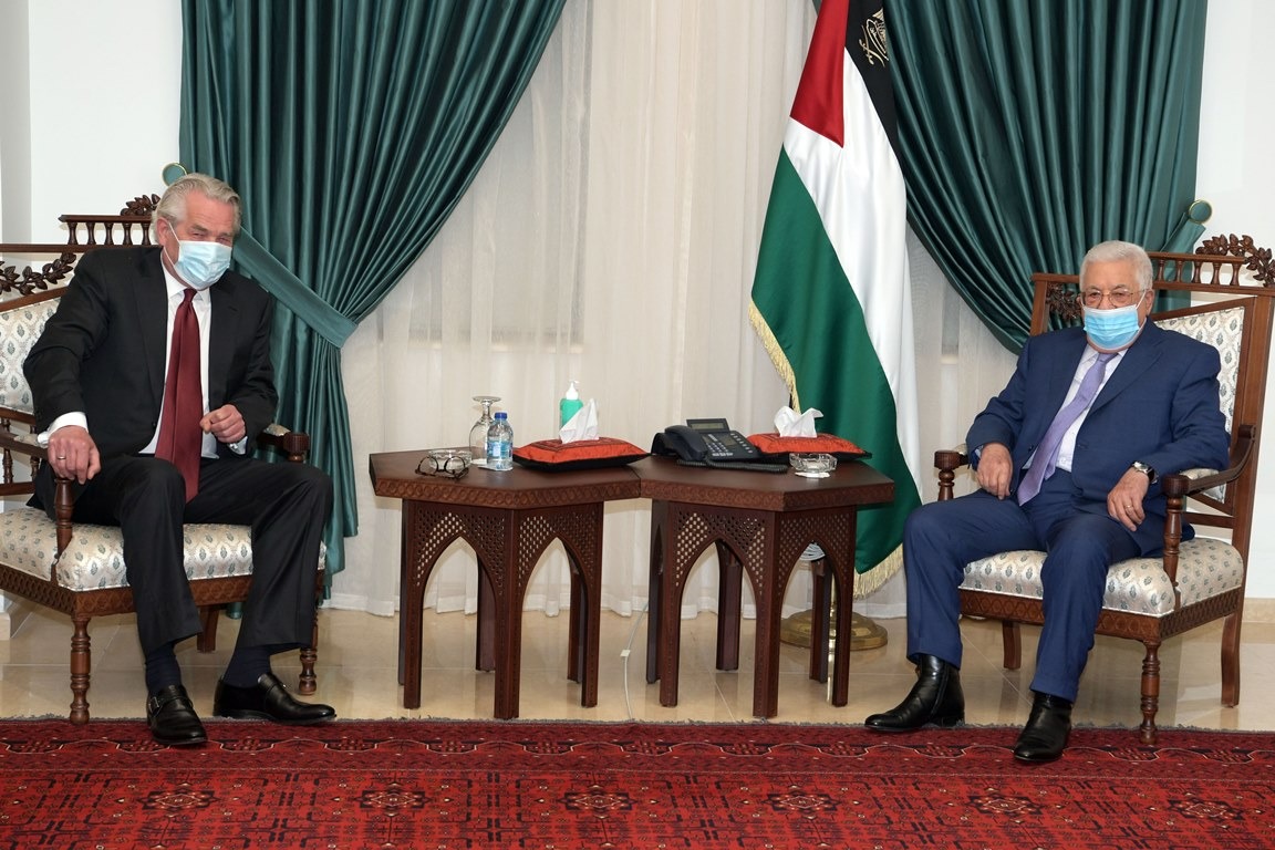 تفاصيل لقاء الرئيس عباس بالمبعوث الأممي لعملية السلام في الشرق الأوسط