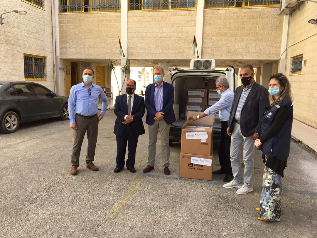 وزارة الصحة الفلسطينية تتسلم فحوصات جديدة لفيروس كورونا