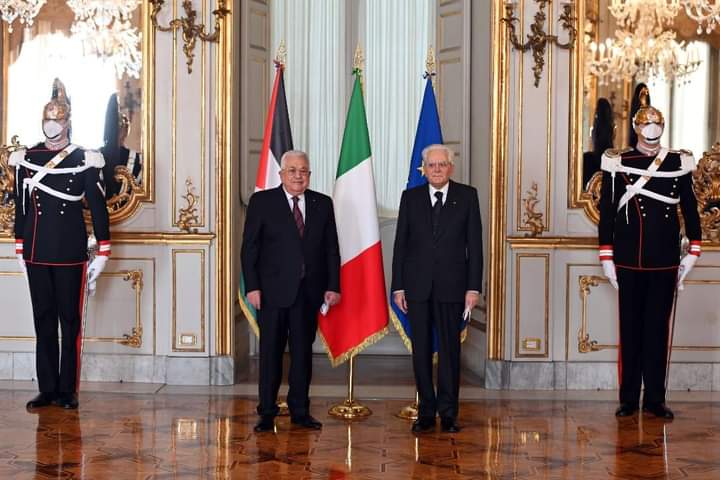 الرئيس عباس يجتمع مع نظيره الإيطالي