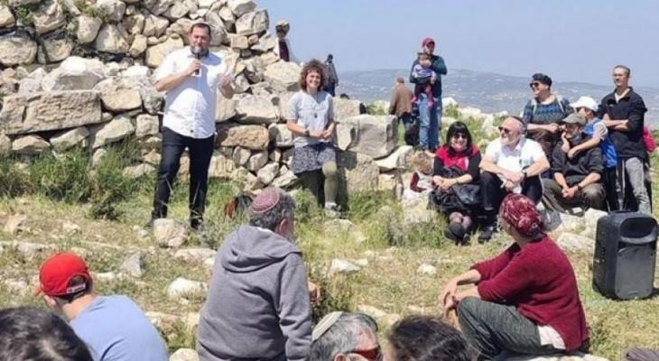 بحماية إسرائيلية مشددة.. مئات المستوطنين يقتحمون مواقع أثرية في نابلس
