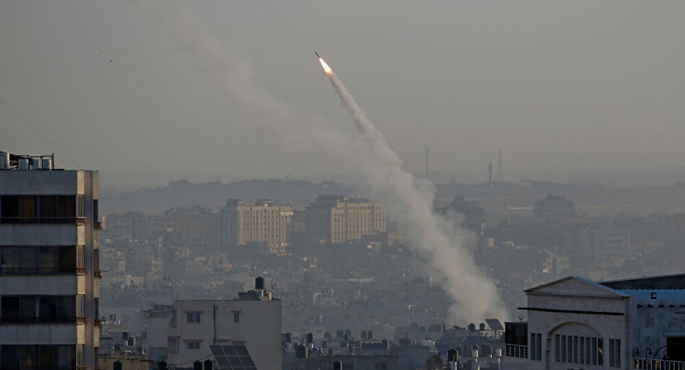 الجيش الاسرائيلي يزعم سقوط قذيفة صاروخية داخل المستوطنات