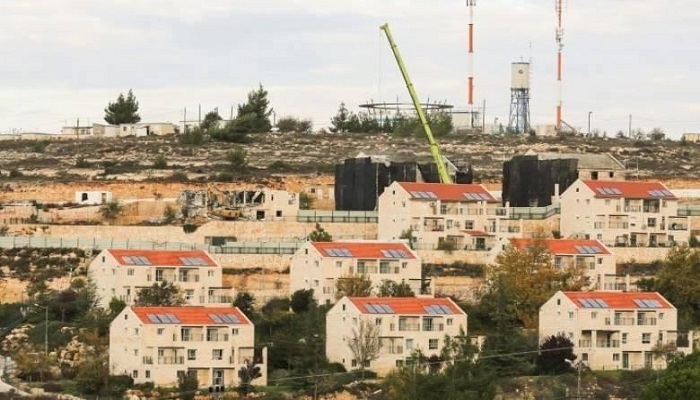 لجنة حكومية إسرائيلية تناقش ربط البؤر الاستيطانية بالكهرباء