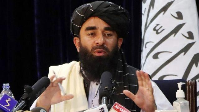 المتحدث باسم طالبان: سنسمح بتنظيم احتجاجات ومظاهرات للنساء