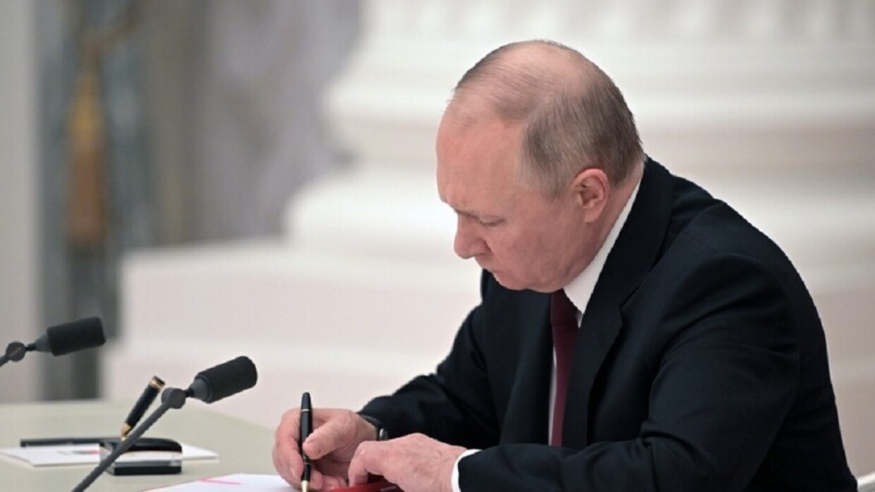 بوتين يوقع مرسوما بشأن الإجراءات الاقتصادية ردا على القرارات غير الودية لبعض الدول الأجنبية