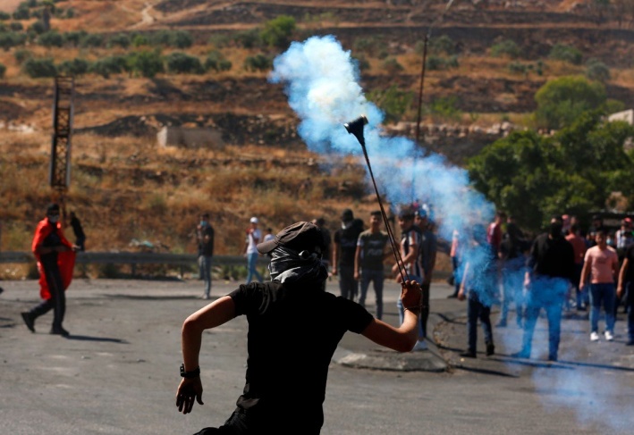 قلقيلية: إصابات بالرصاص المعدني خلال قمع الاحتلال مسيرة كفر قدوم الأسبوعية
