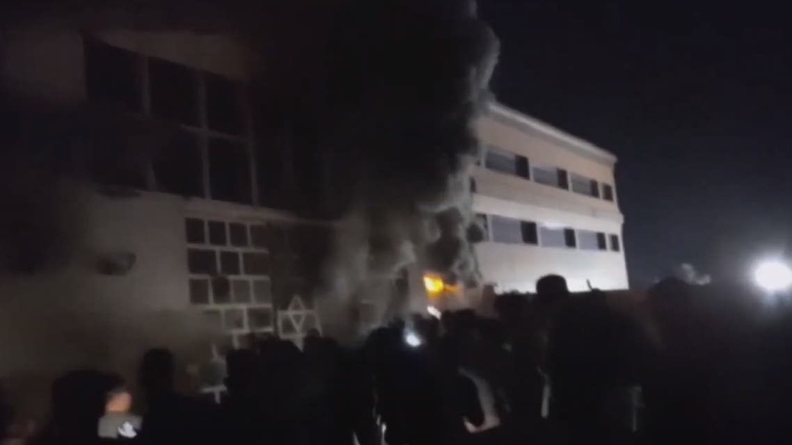 العراق: ارتفاع عدد ضحايا حريق مستشفى الحسين إلى 54 شخصا (فيديو) 