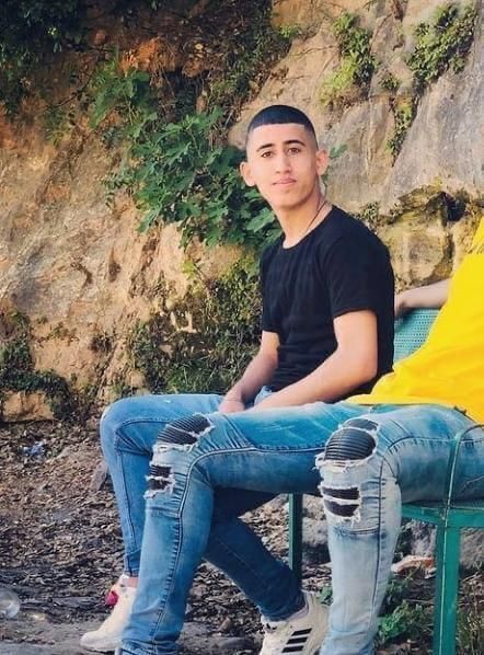 شاهد: الاحتلال يسلم جثمان الشهيد الطفل قصي حمامرة في بيت لحم