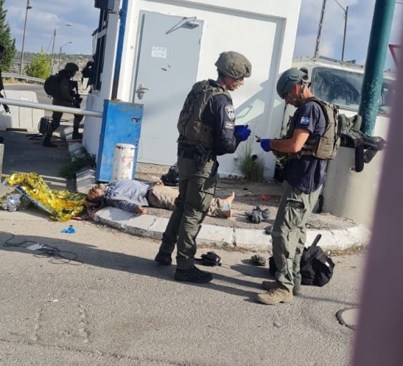 استشهاد مواطن أصاب جنديًا إسرائيليًا بجروح خطيرة دهسًا غربي رام الله