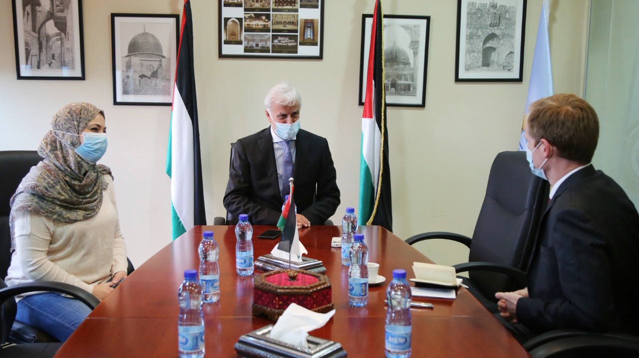 فلسطين وأيرلندا تؤكدان على استدامة التعاون لخدمة التعليم