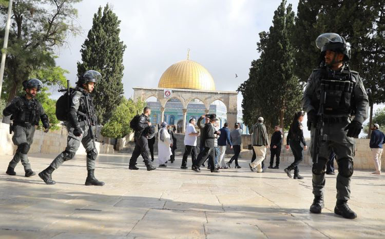 القدس: عشرات المستوطنين يقتحمون المسجد الأقصى