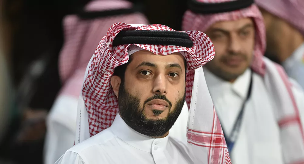 تركي آل الشيخ يغرد بعد أنباء عن قرار الملك سلمان بإقالته وتحويله للتحقيق