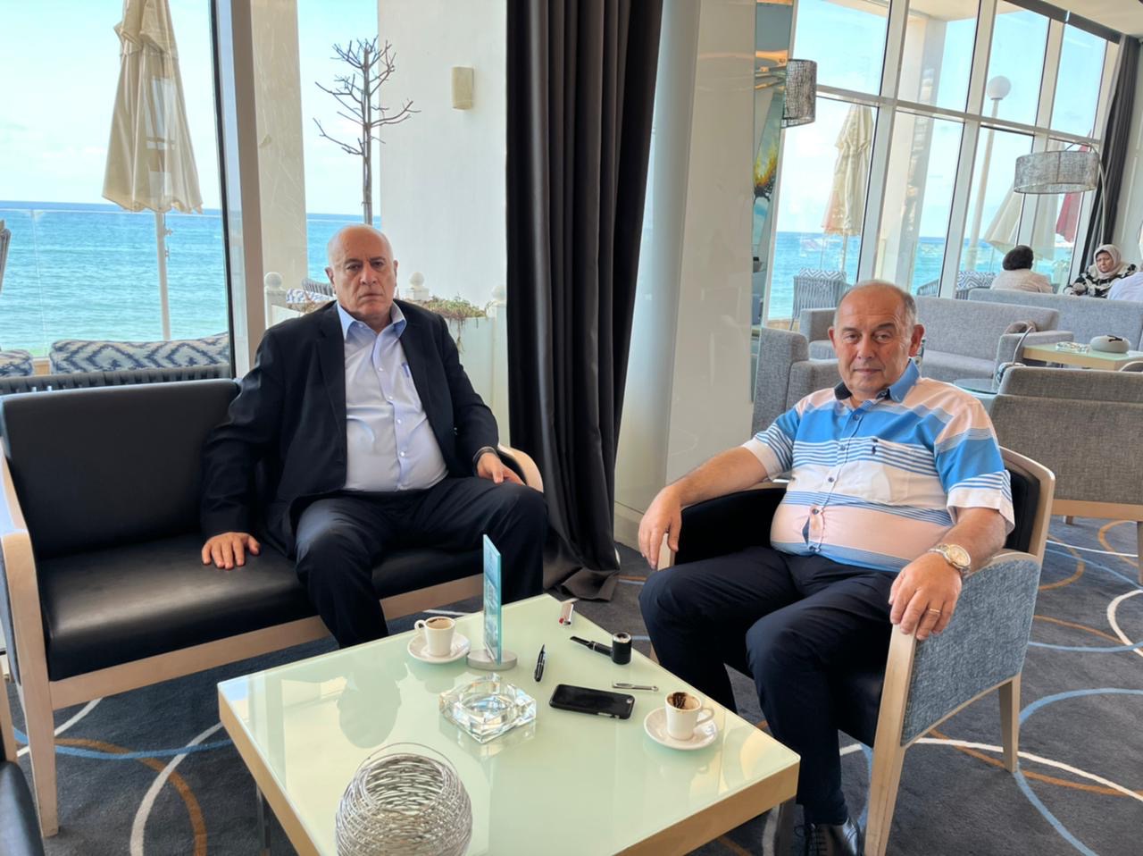 الرجوب يبحث تعزيز التعاون مع رئيس اتحاد كشاف لبنان