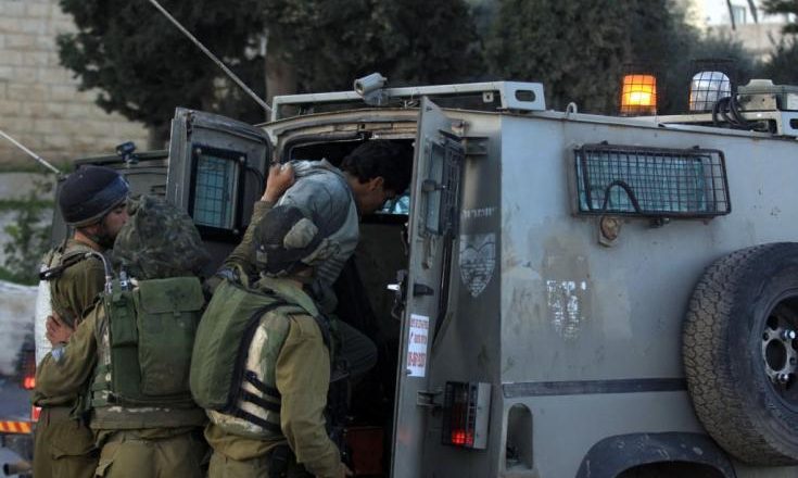 نابلس: الاحتلال الإسرائيلي يعتقل مواطناً من قرية روجيب