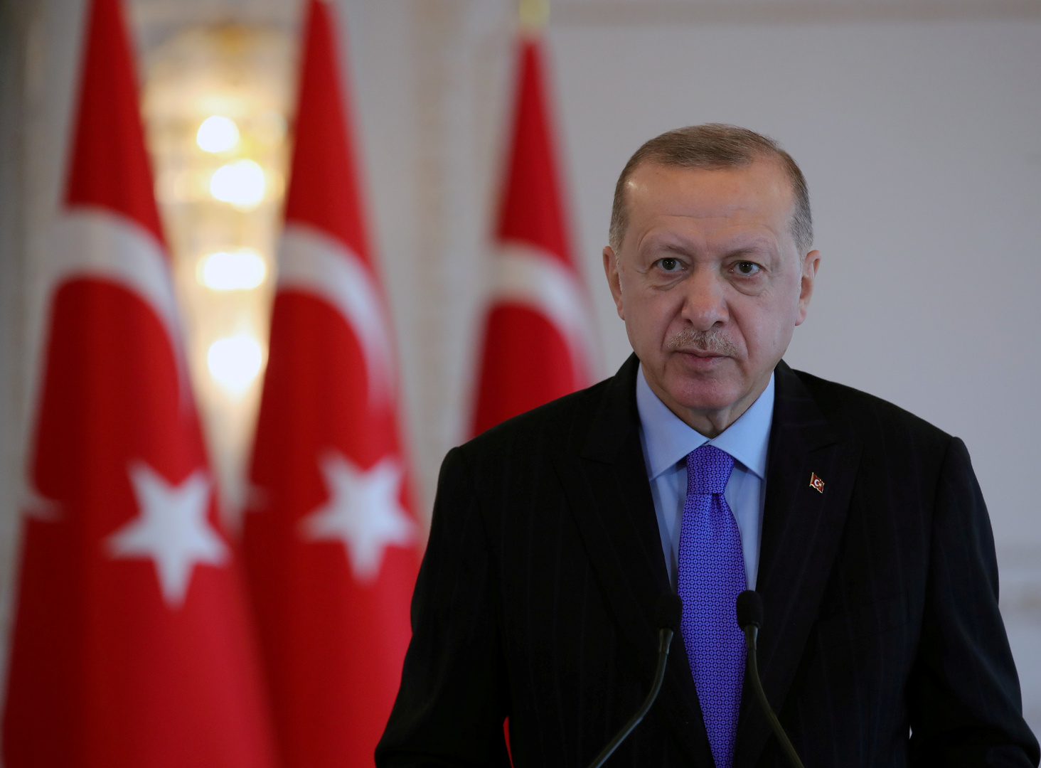 دبلوماسي إيطالي: أردوغان لا يتقبل النقد ويمكن احتواء الأزمة بين بلدينا