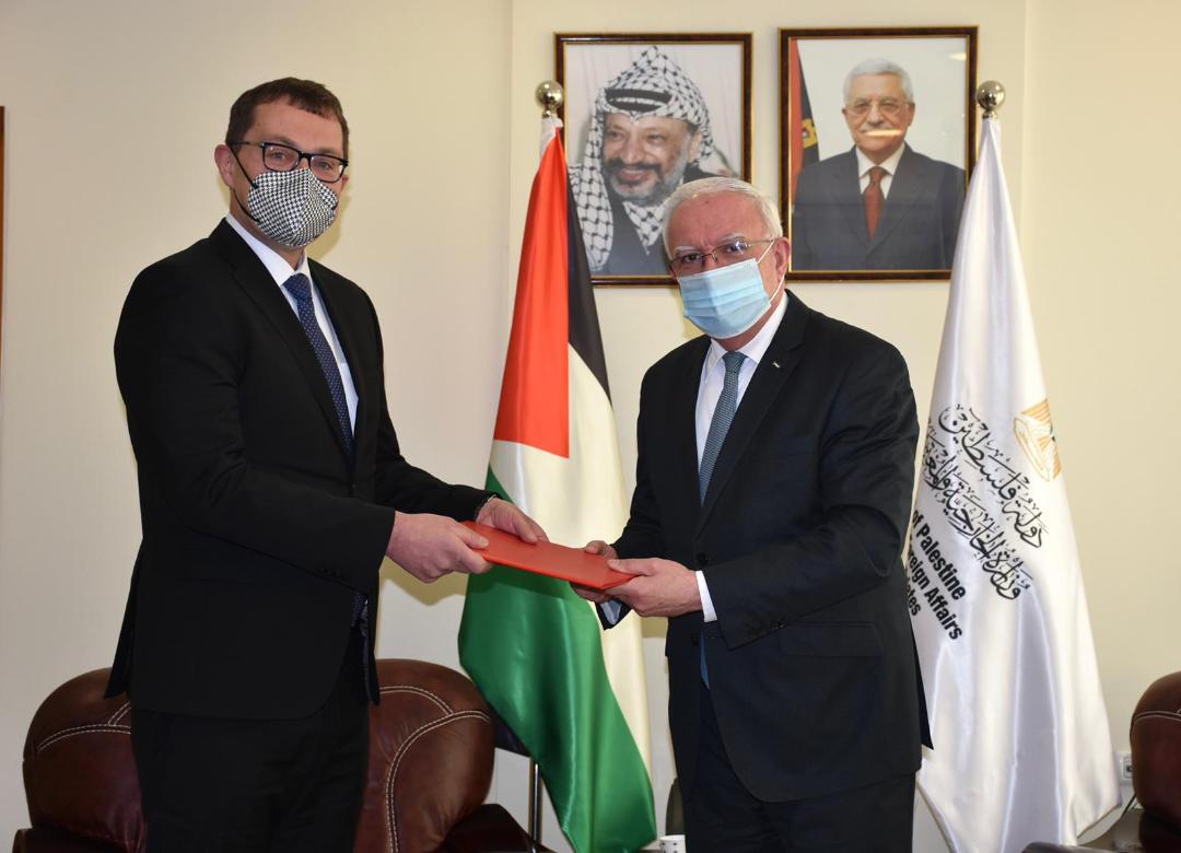 المالكي يتسلم أوراق اعتماد ممثل جمهورية التشيك الجديد لدى فلسطين