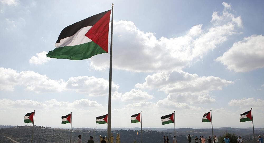 الجالية الفلسطينية تحتفل برفع علم فلسطين في مدينتي كليفتون وباترسون الأميركيتين