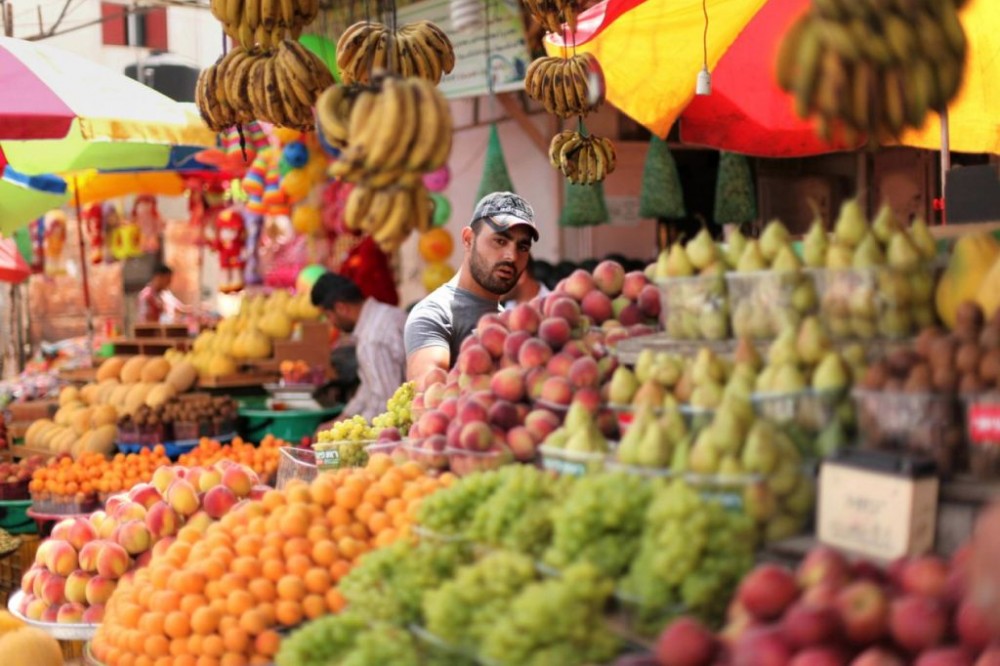 طالع أسعار الخضروات والدجاج واللحوم في قطاع غزة اليوم