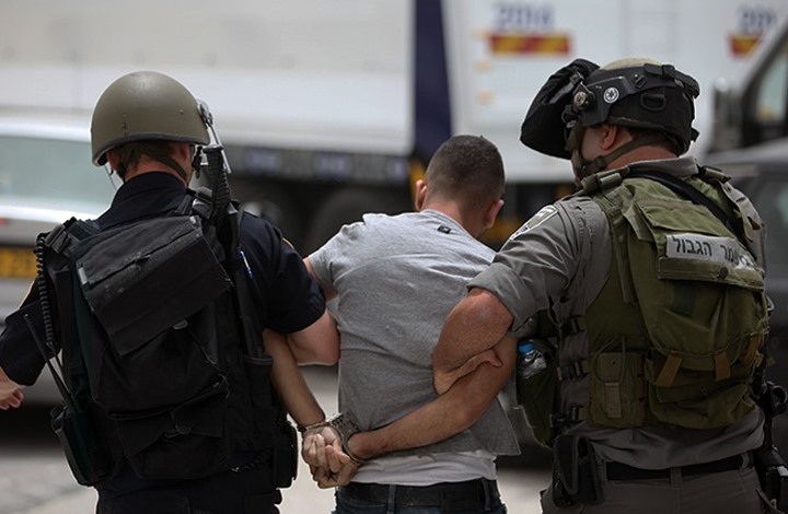 القدس- اعتقال شاب خلال مواجهات مع الاحتلال قرب باب العمود