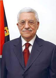 الرئيس عباس يهنئ رئيس جمهورية القمر المتحدة بذكرى الاستقلال