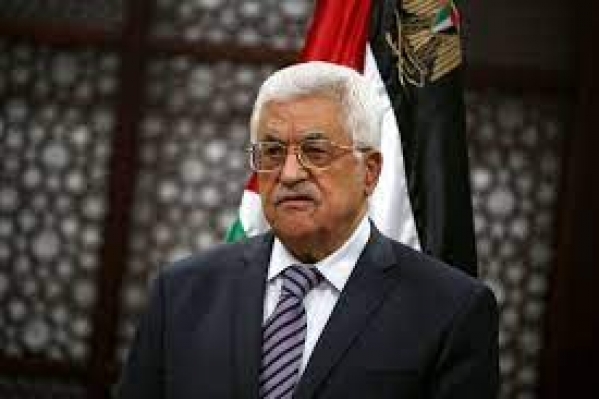 الرئيس عباس يطمئن على صحة اللواء المتقاعد إبراهيم عبد العزيز حجازي